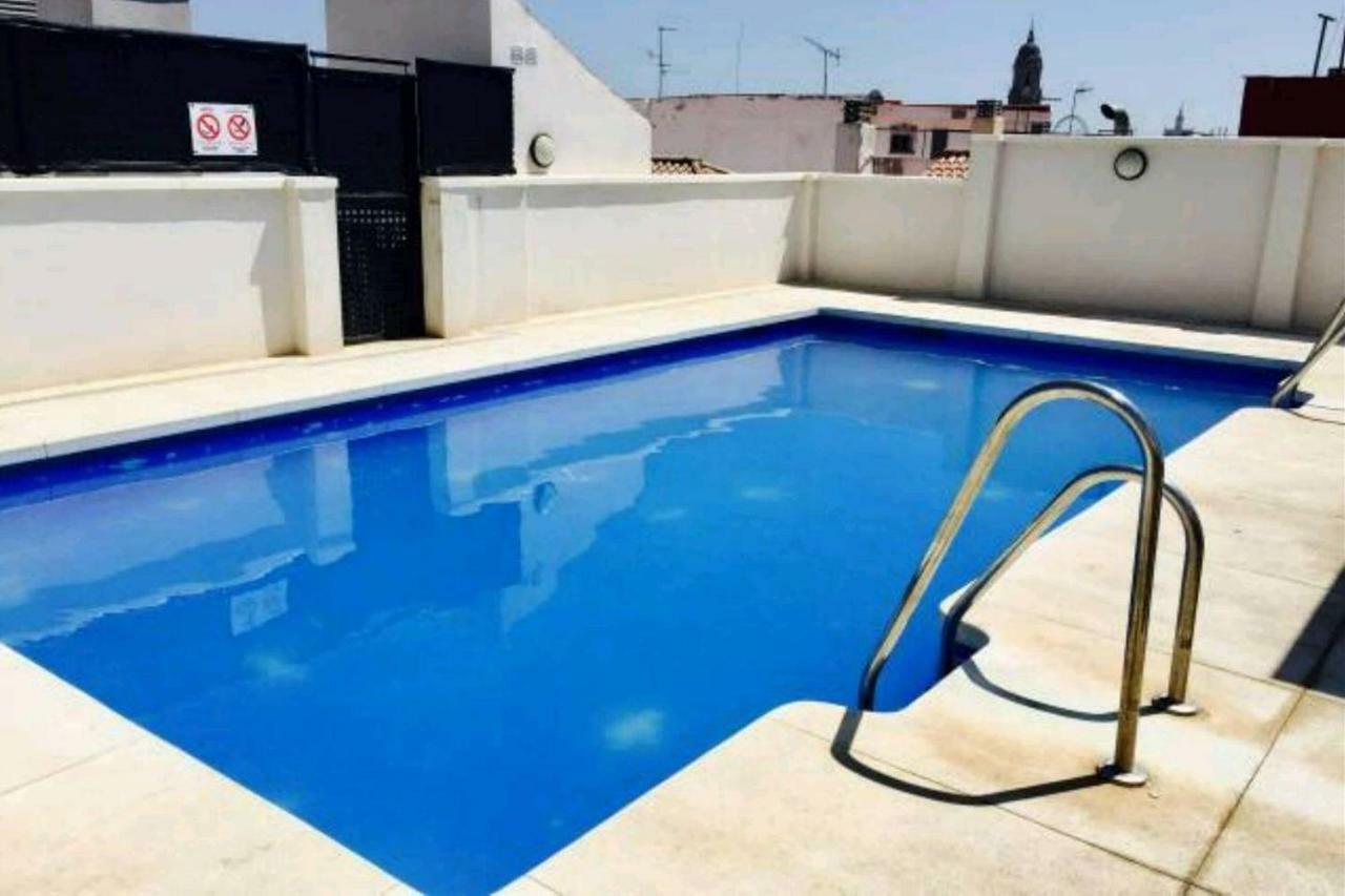 Family Apartment Patio&Swimming Pool In Center Málaga Extérieur photo